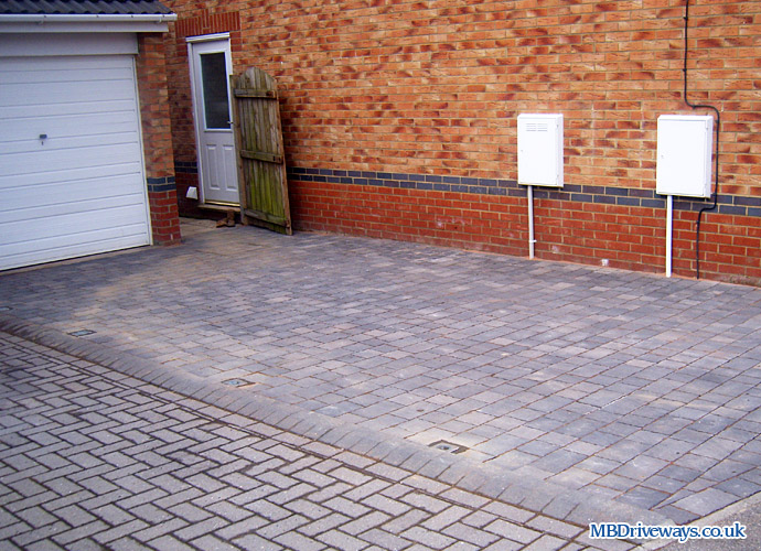 driveway, lighting, slate, thomas armstrong, college set, permeable, lighting, lights, recessed, drive over, edging