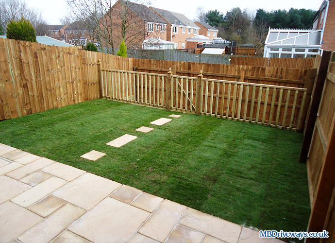 patio, paving, path, turf, turfing, decking, fence, fencing